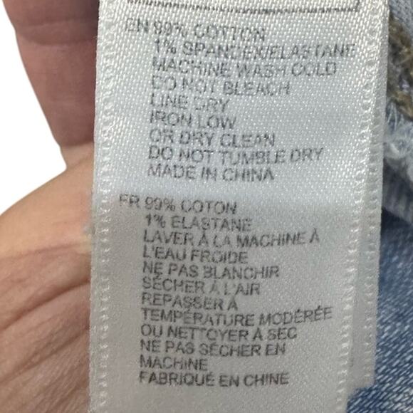 Forever 21 Distressed Light Wash Denim Shorts Womens 28 Jean Cutoffs Y2K Summer - Picture 4 of 5